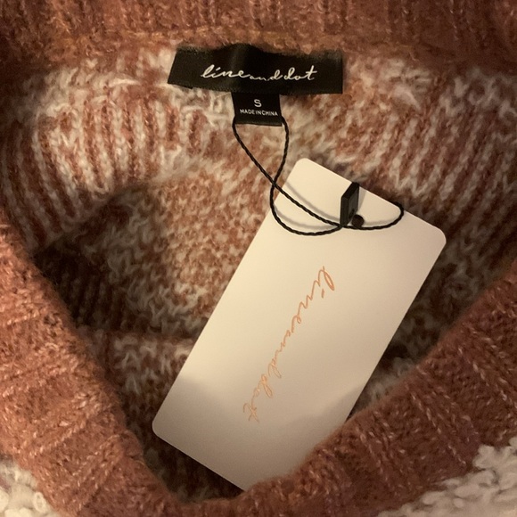 NWT line and Dot houndstooth sweater - Picture 4 of 6